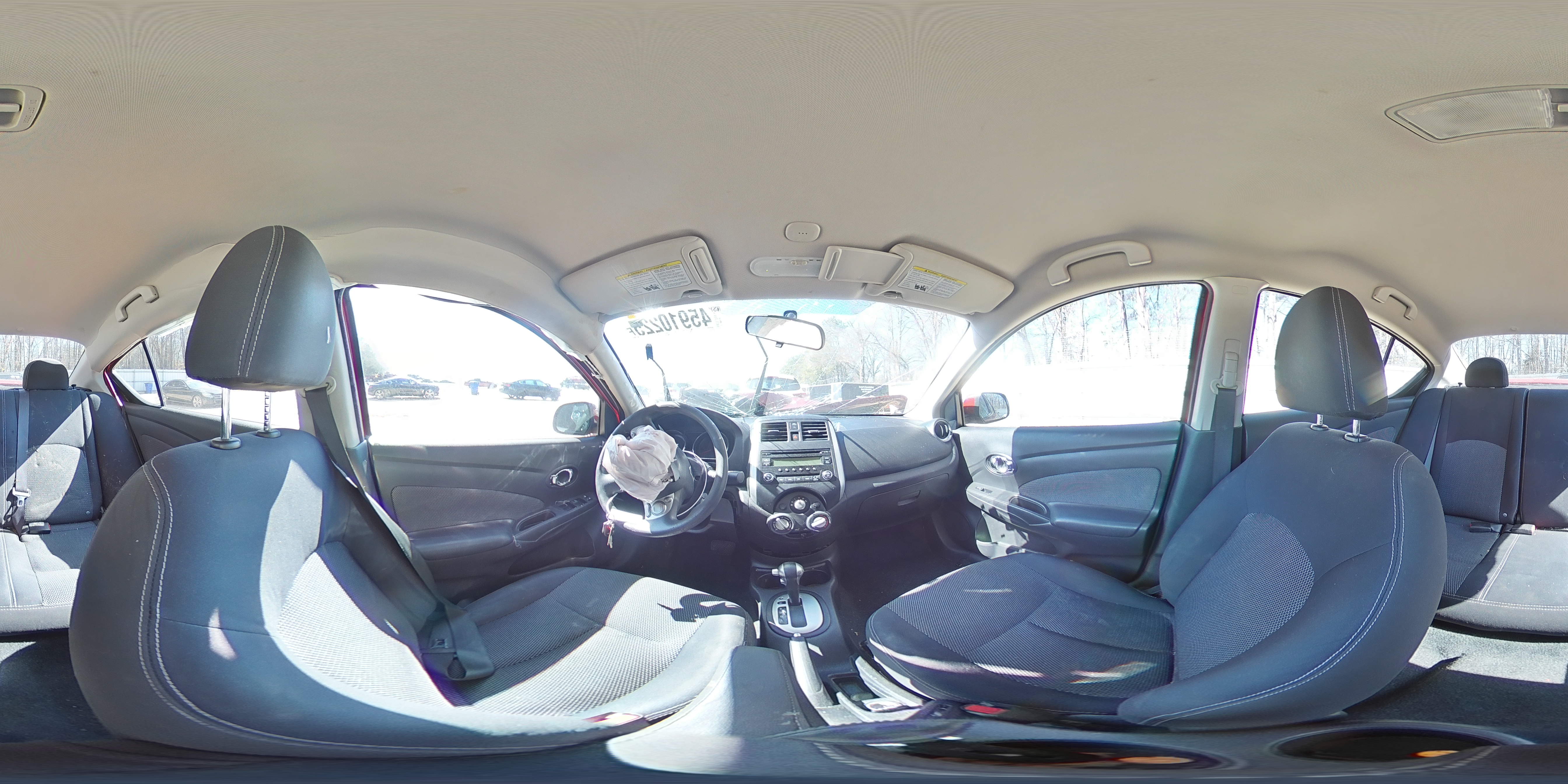 2014 Nissan Versa - Image 13