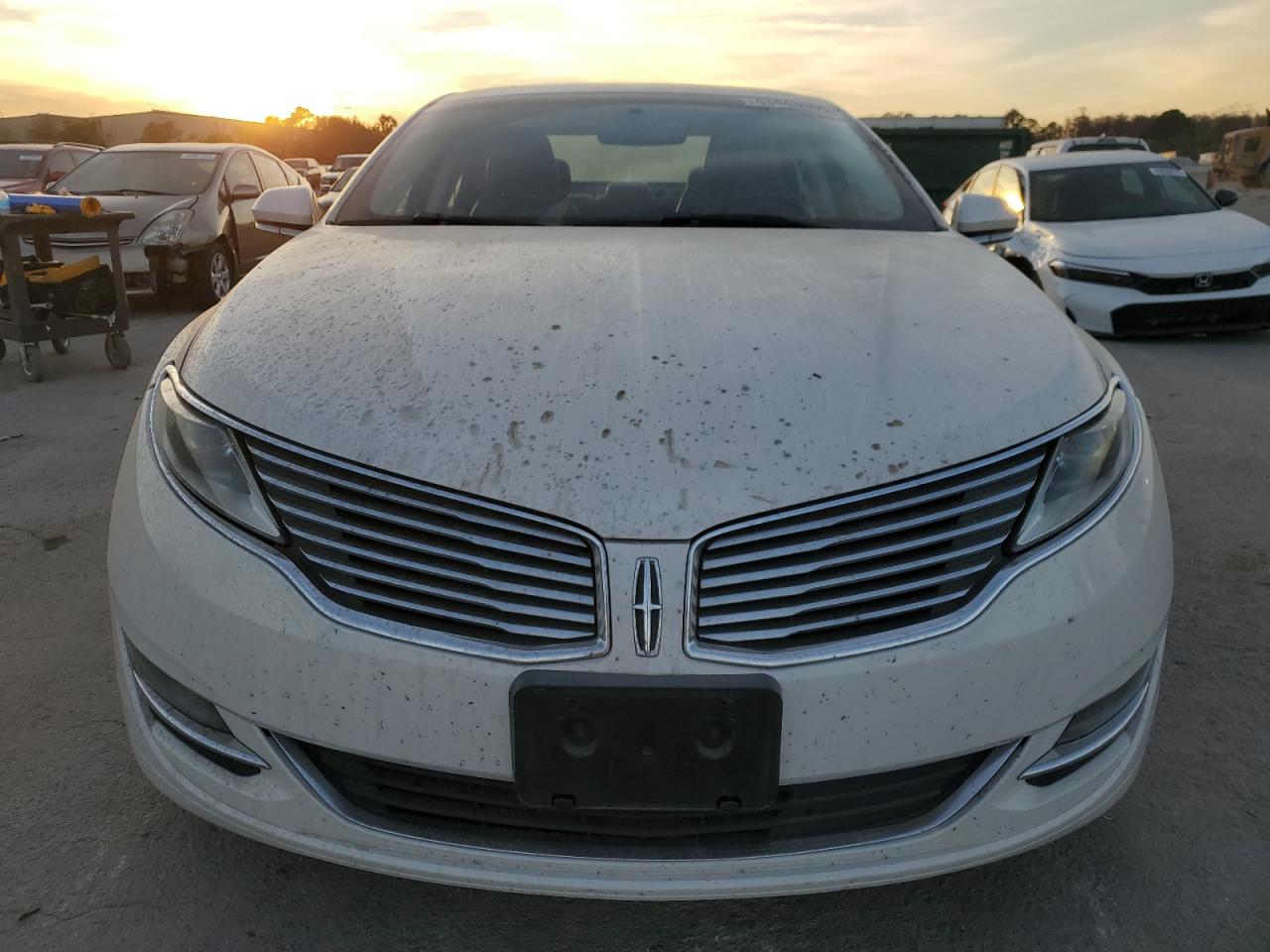 2016 Lincoln MKZ - Image 5
