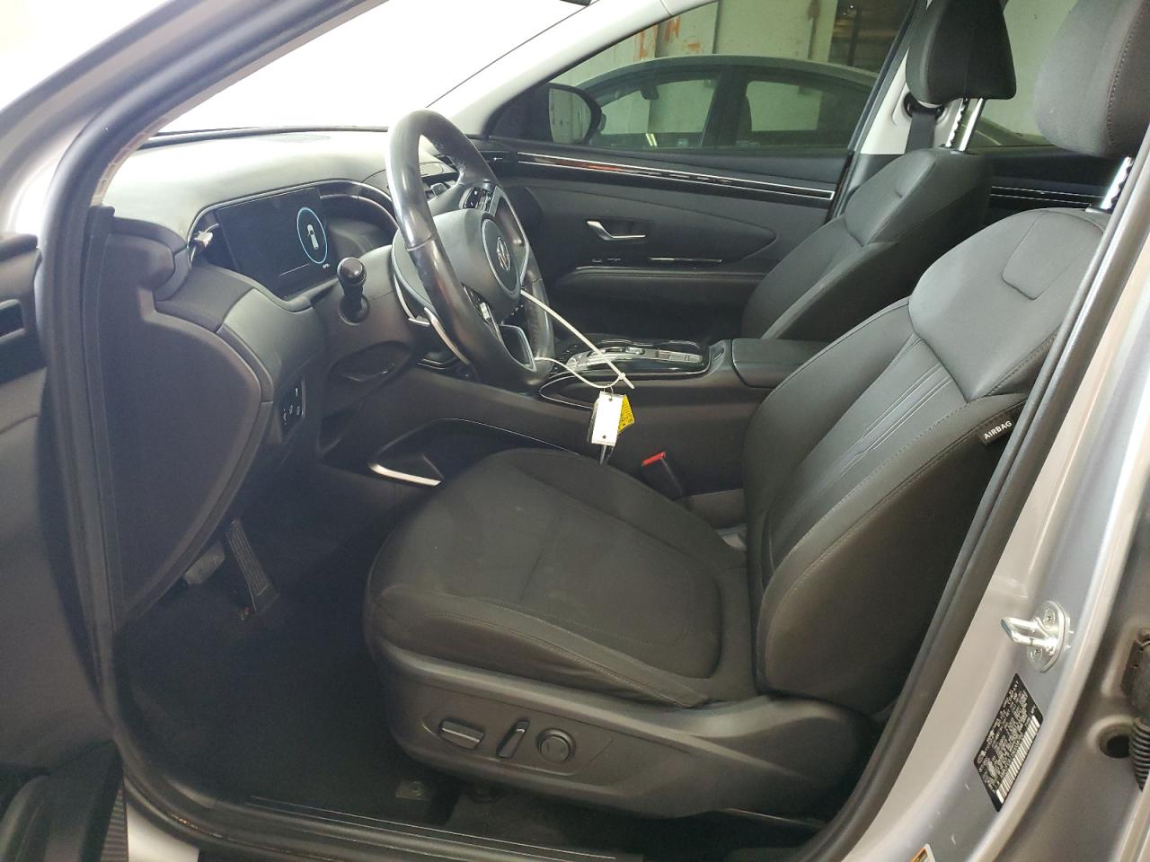 2022 Hyundai Tucson - Image 7