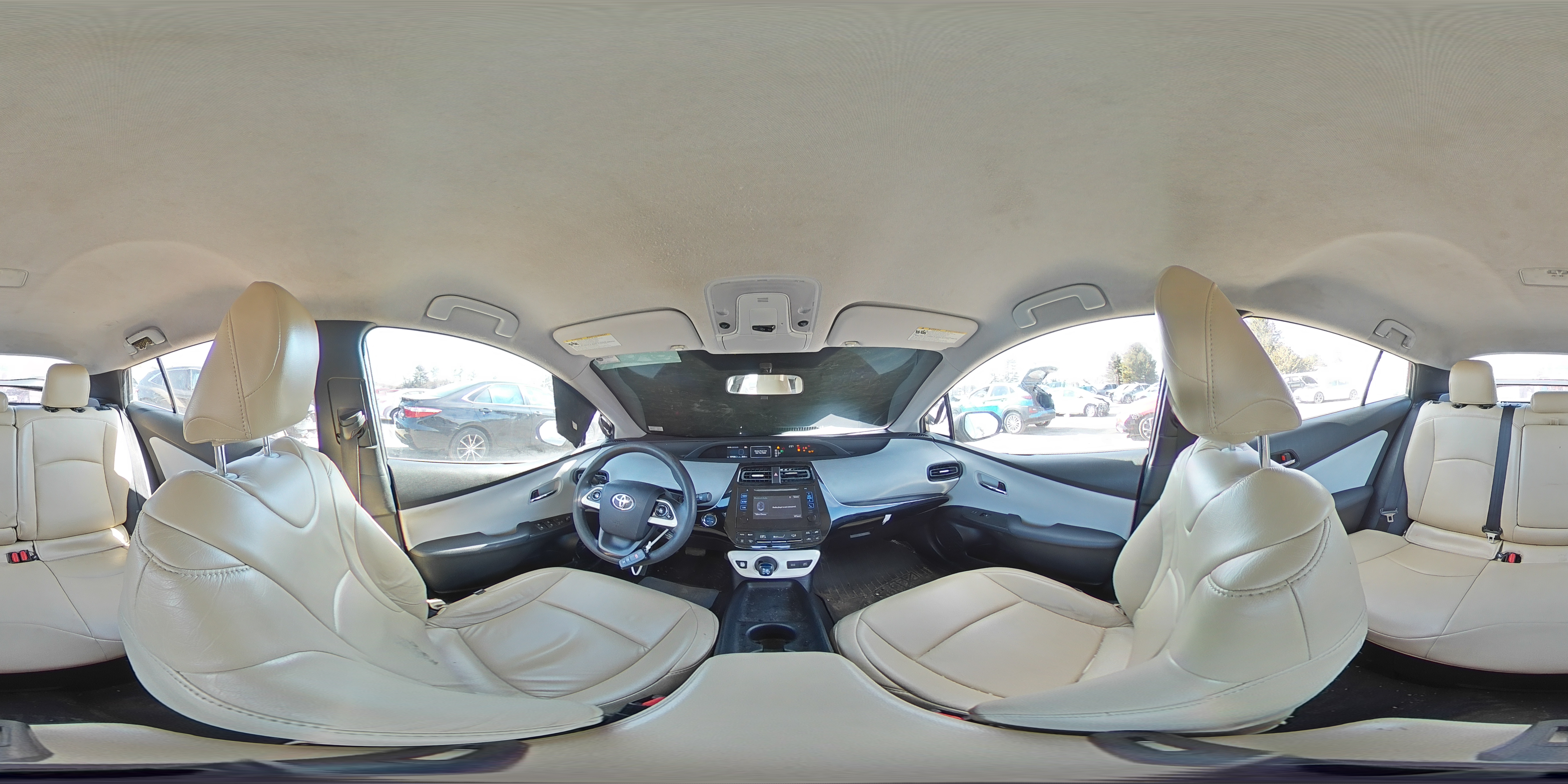 2016 Toyota Prius - Image 12