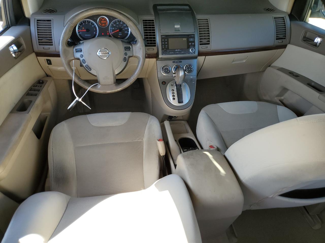 2012 Nissan Sentra - Image 8