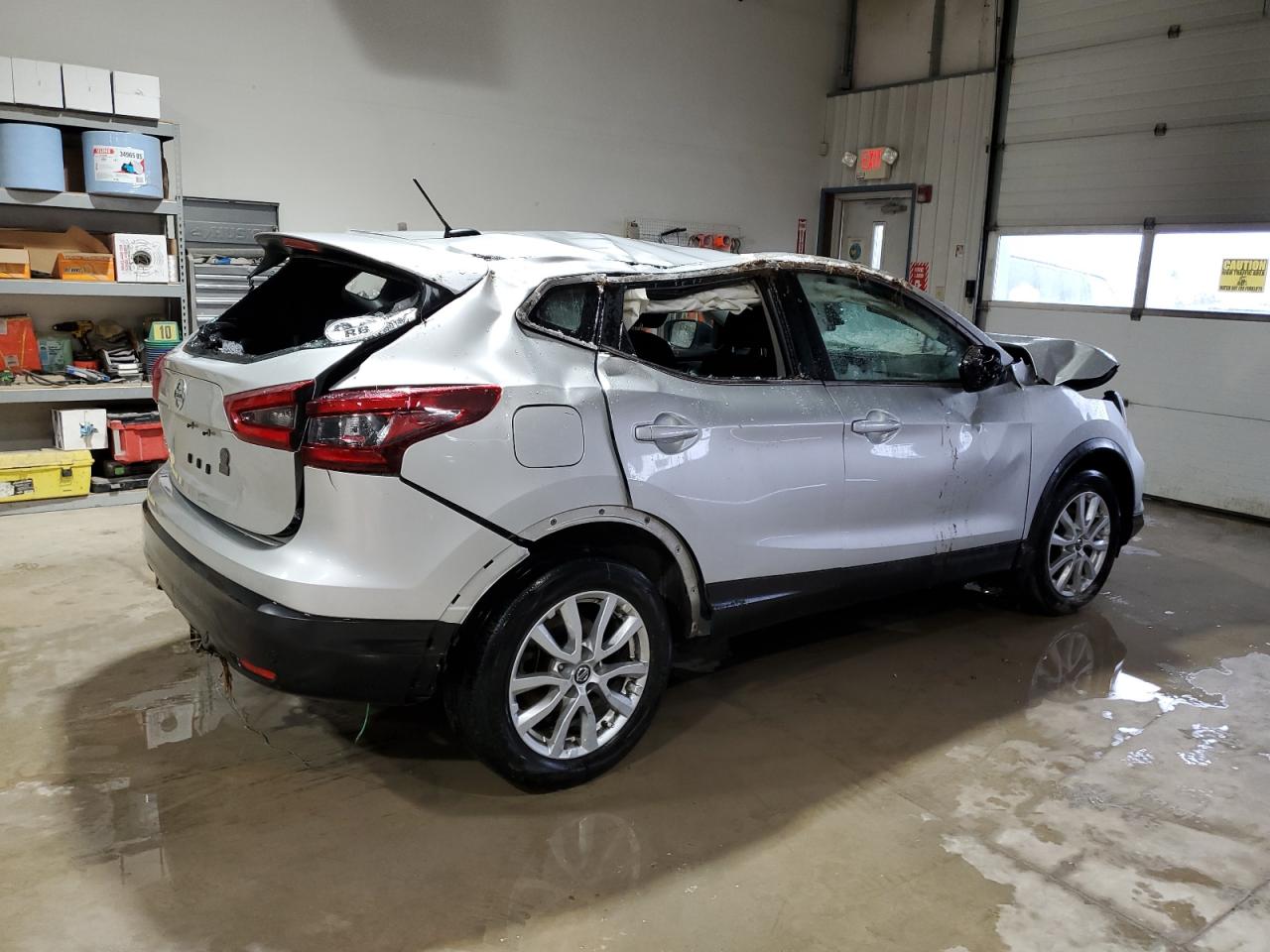 2020 Nissan Rogue - Image 3