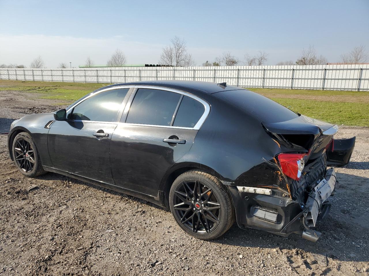 2010 Infiniti G - Image 2