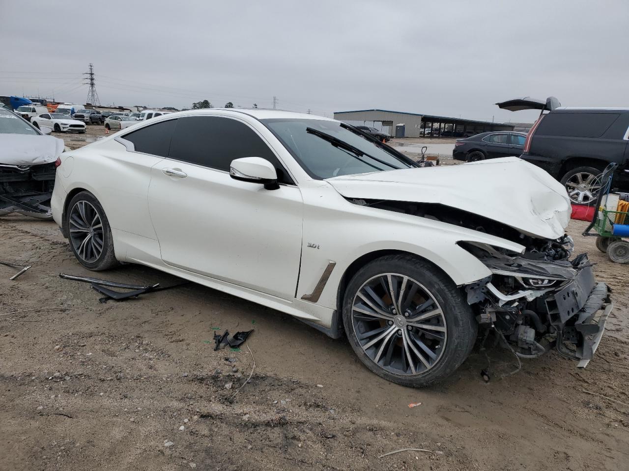 2019 Infiniti Q60 - Image 4