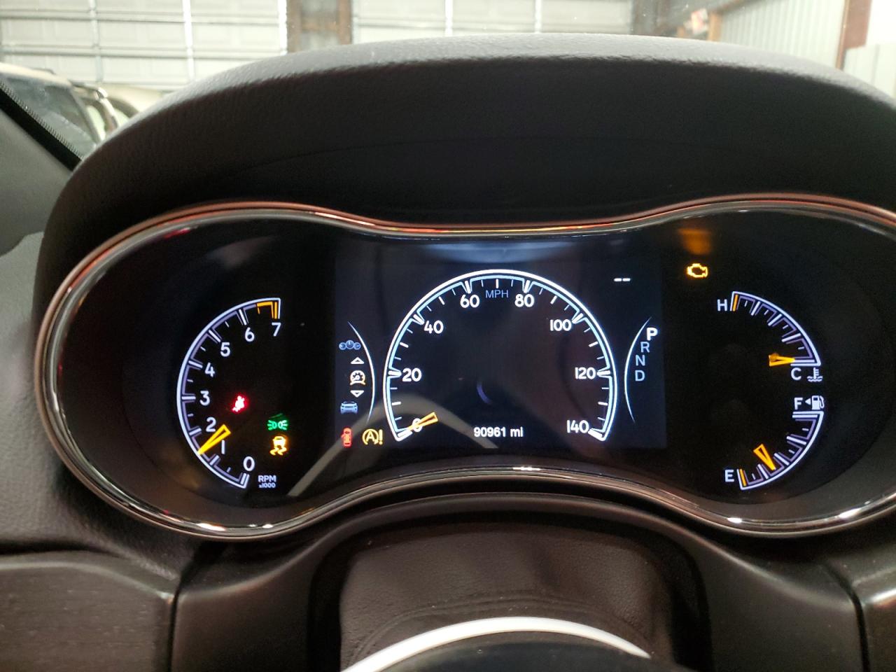 2018 Jeep Grand Cherokee - Image 9
