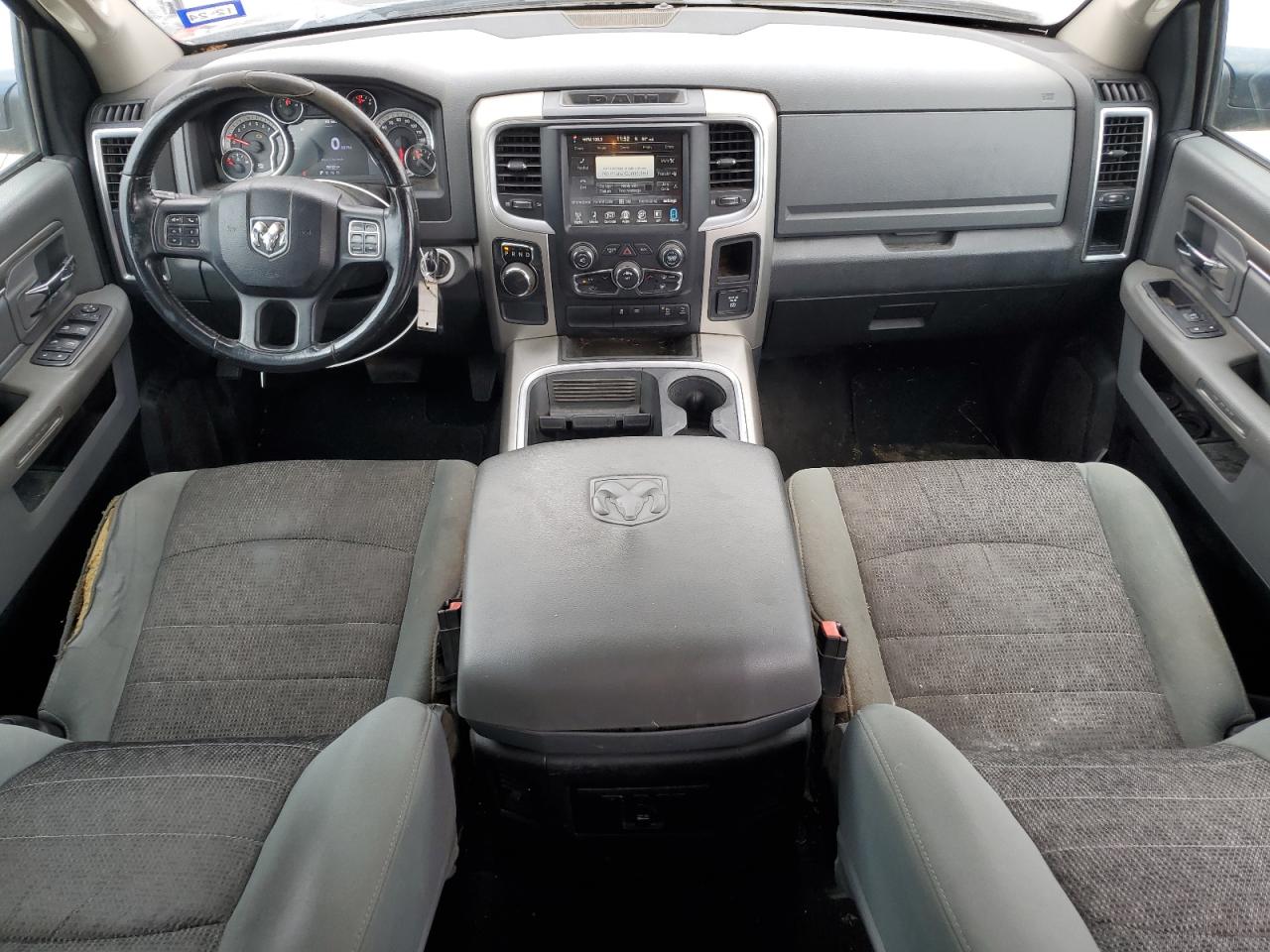 2015 RAM 1500 - Image 8