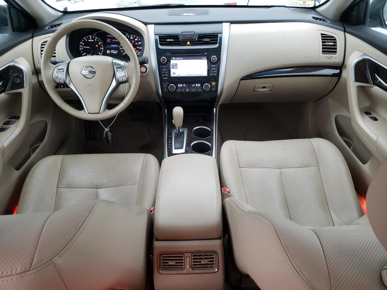 2014 Nissan Altima - Image 8