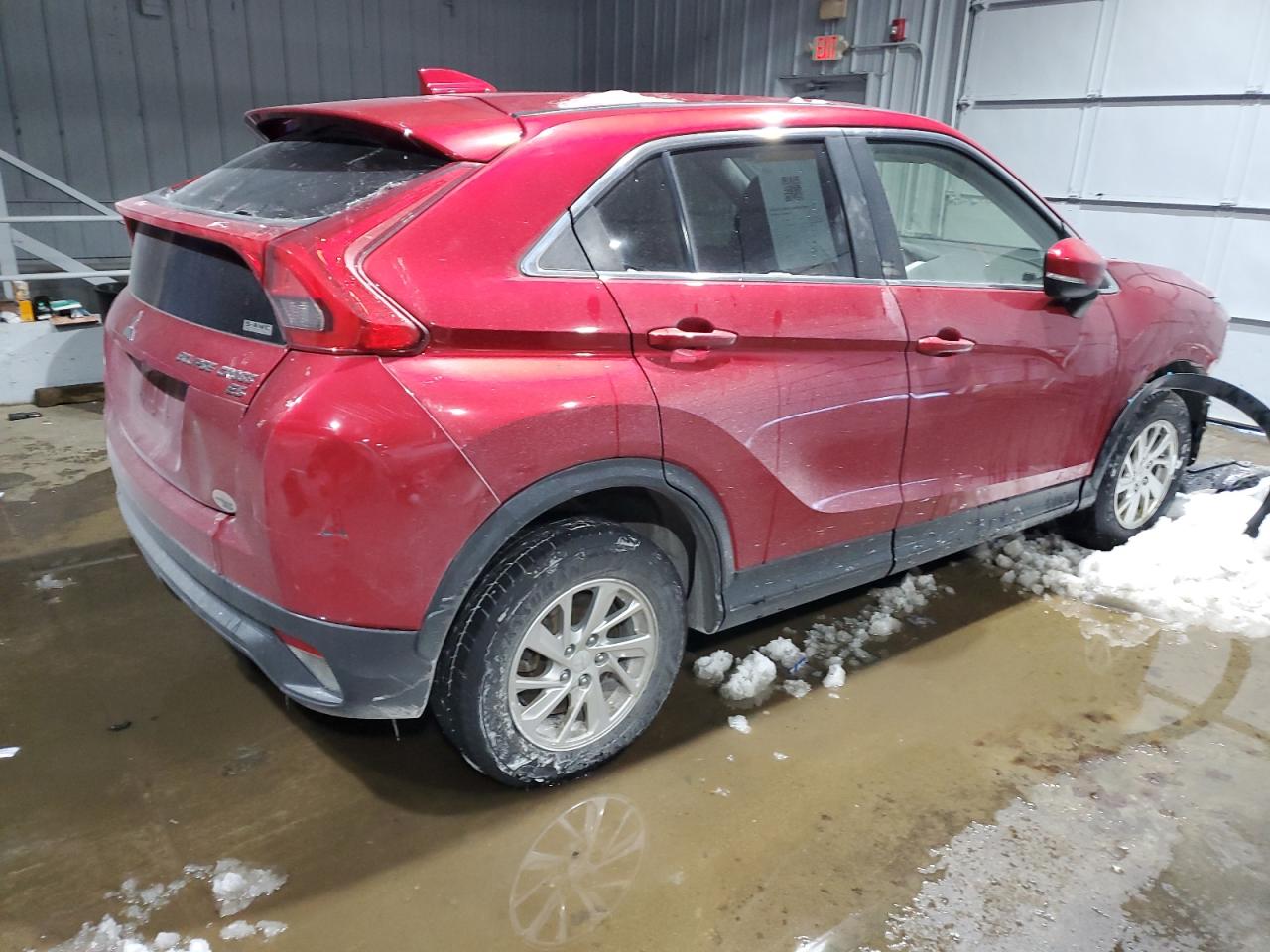 2019 Mitsubishi Eclipse - Image 3