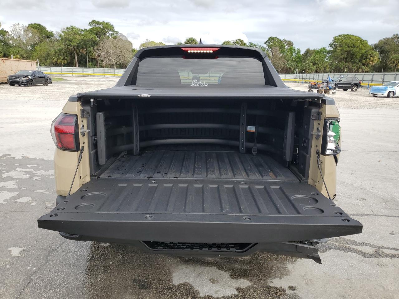 2024 Hyundai Santa Cruz - Image 6