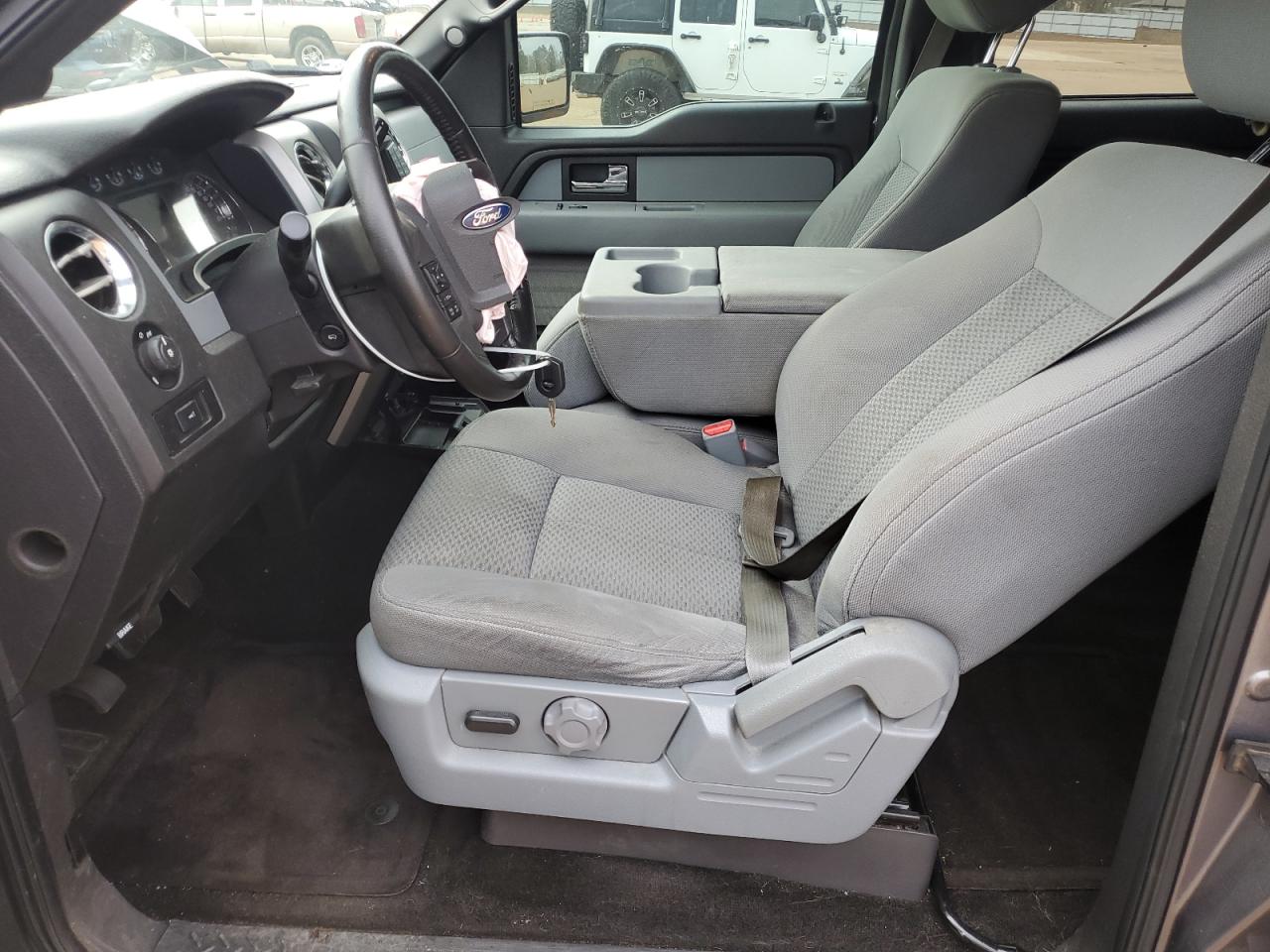 2014 Ford F-150 - Image 7