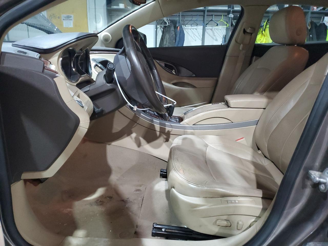 2011 Buick LaCrosse - Image 7