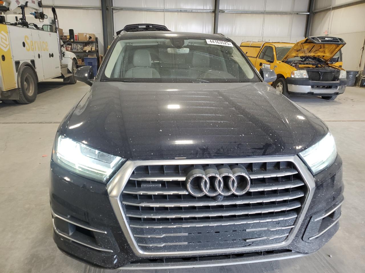 2017 Audi Q7 - Image 5