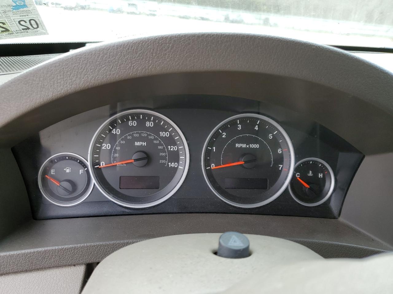 2005 Jeep Grand Cherokee - Image 9