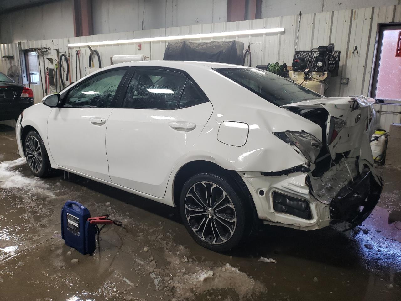 2015 Toyota Corolla - Image 2