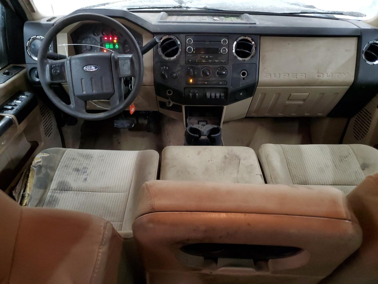 2009 Ford F250 - Image 8