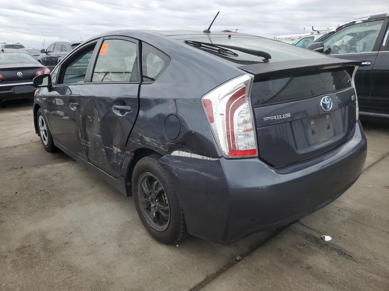 2014 Toyota Prius - Image 2