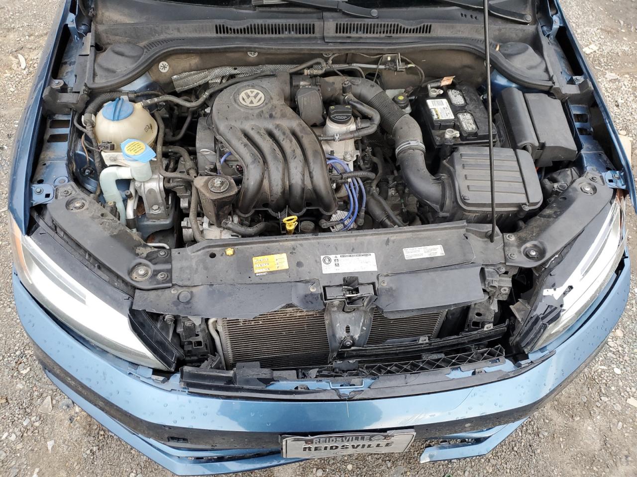2015 Volkswagen Jetta - Image 12