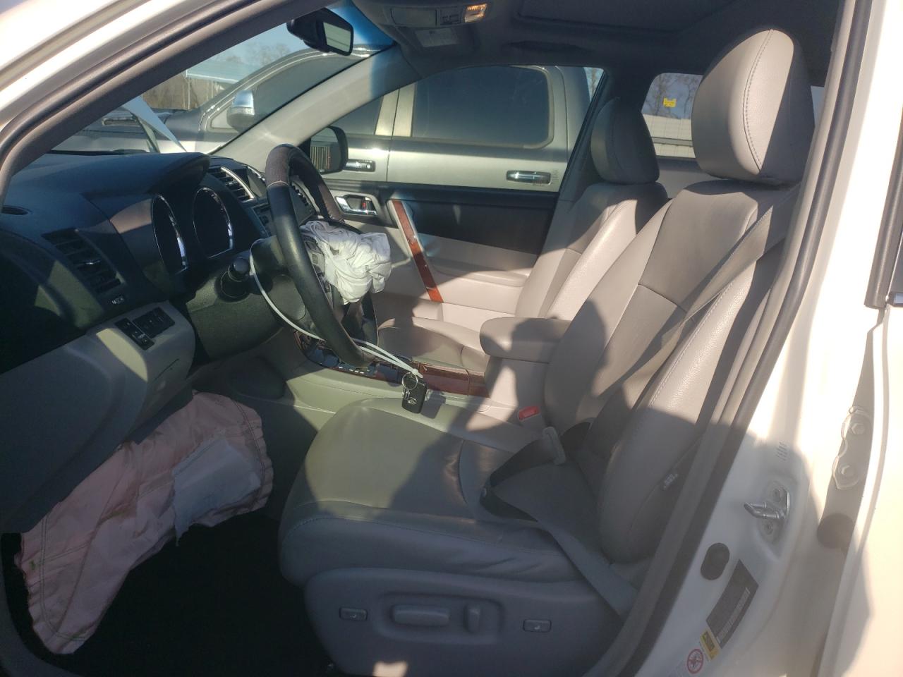 2013 Toyota Highlander - Image 7