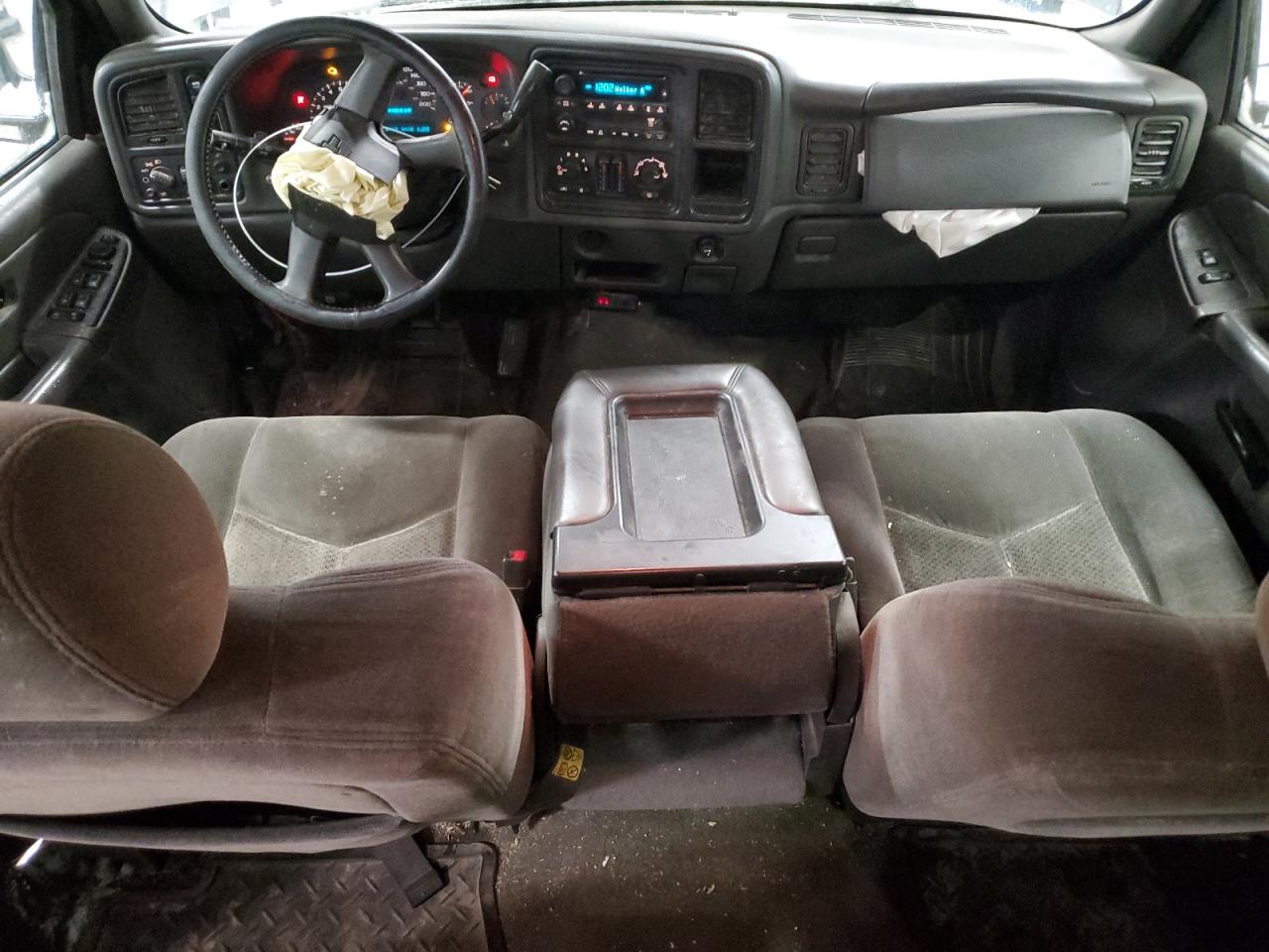 2005 Chevrolet Silverado K1500 Heavy Duty VIN: 1GCGK13U55F932387 Lot: 43618275