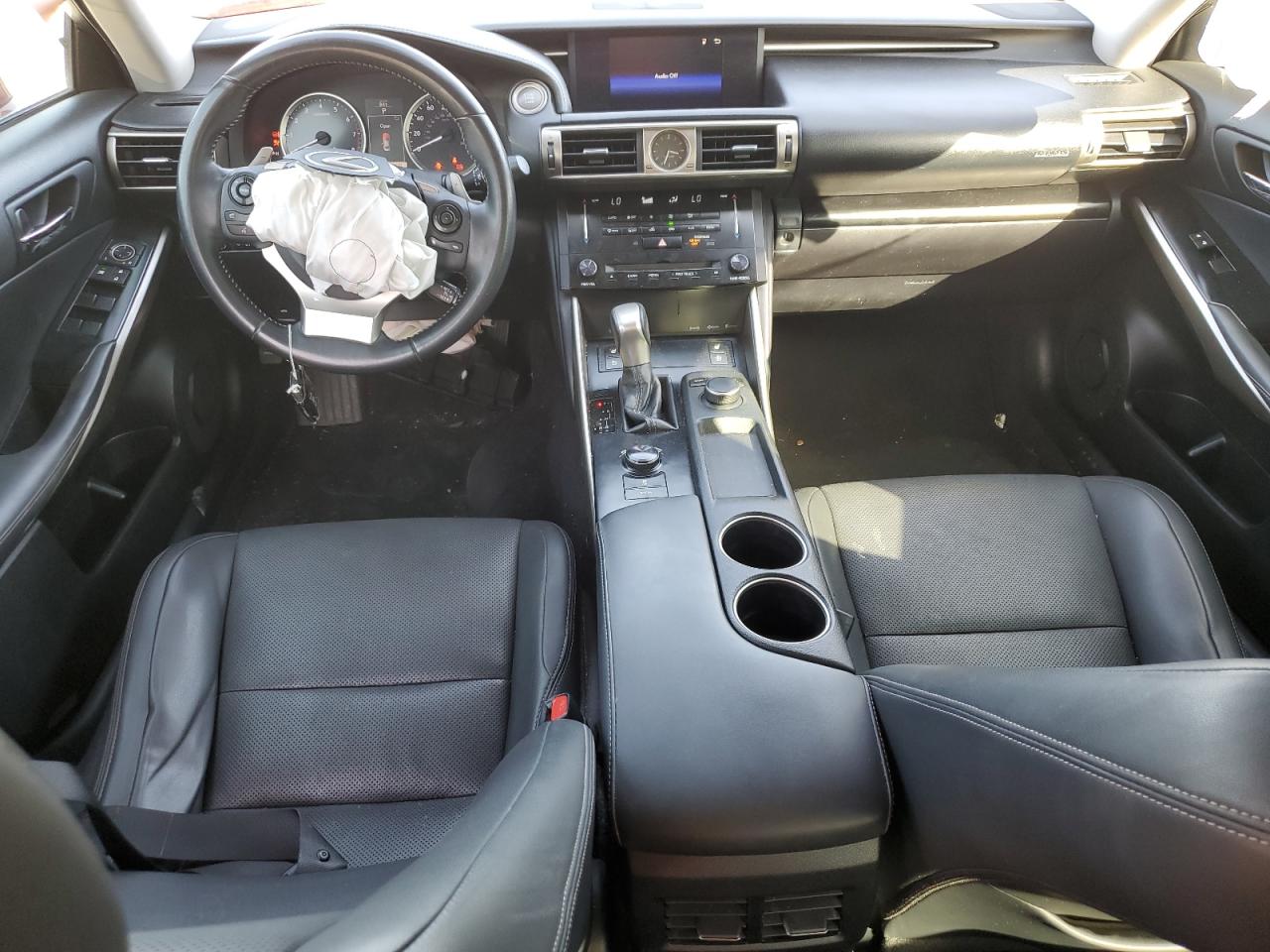 2014 Lexus IS - Image 8