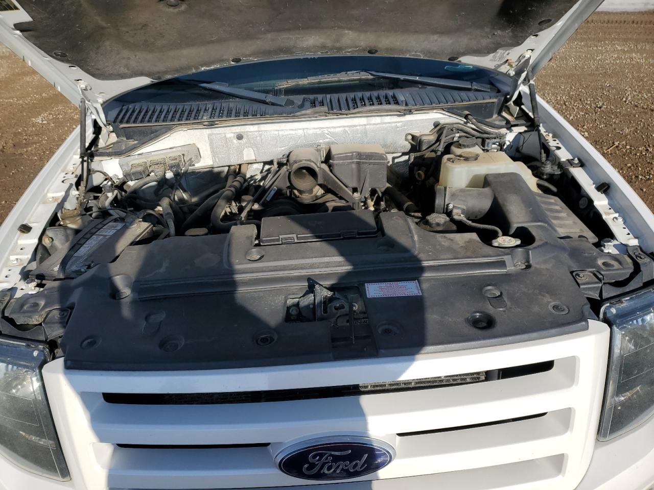 2010 Ford Expedition - Image 12
