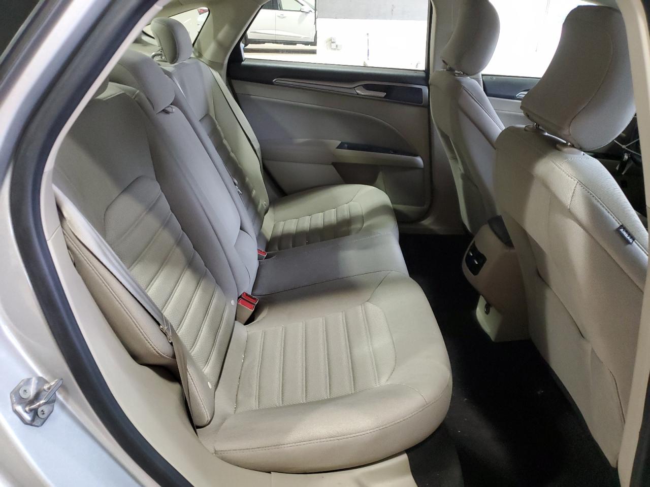 2019 Ford Fusion - Image 10