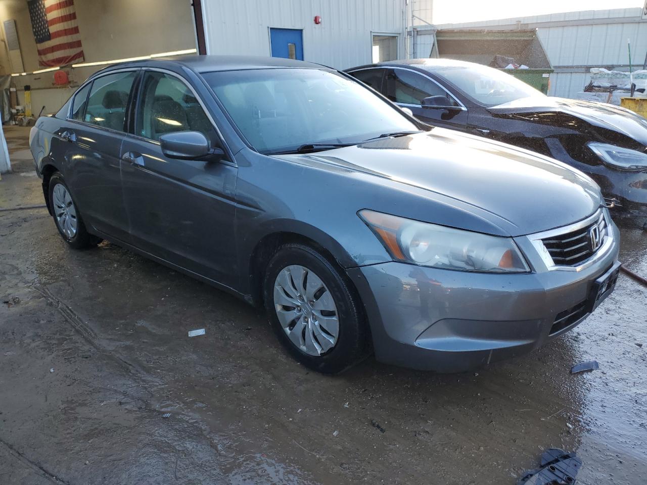 2009 Honda Accord - Image 4