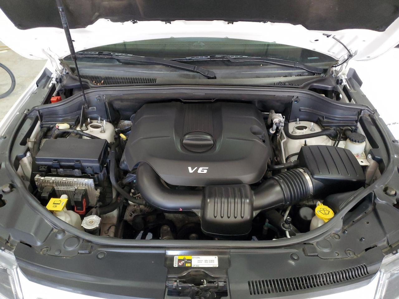 2014 Jeep Grand Cherokee - Image 12