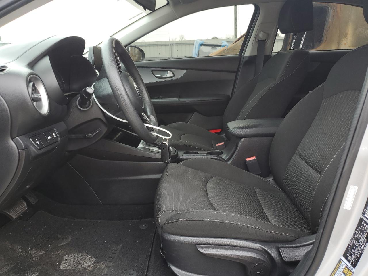 2021 Kia Forte - Image 7
