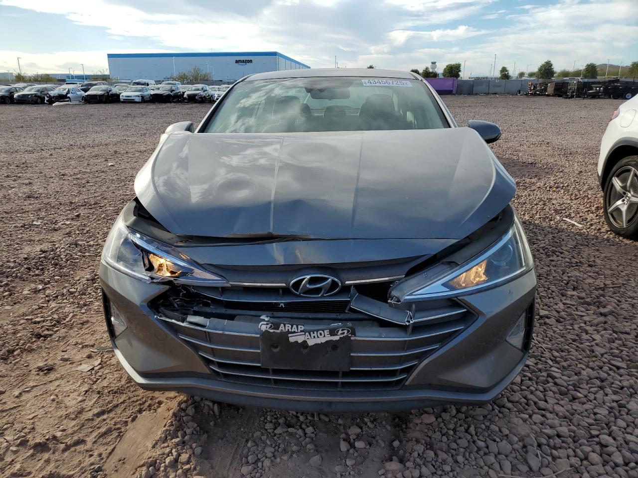 2020 Hyundai Elantra - Image 5