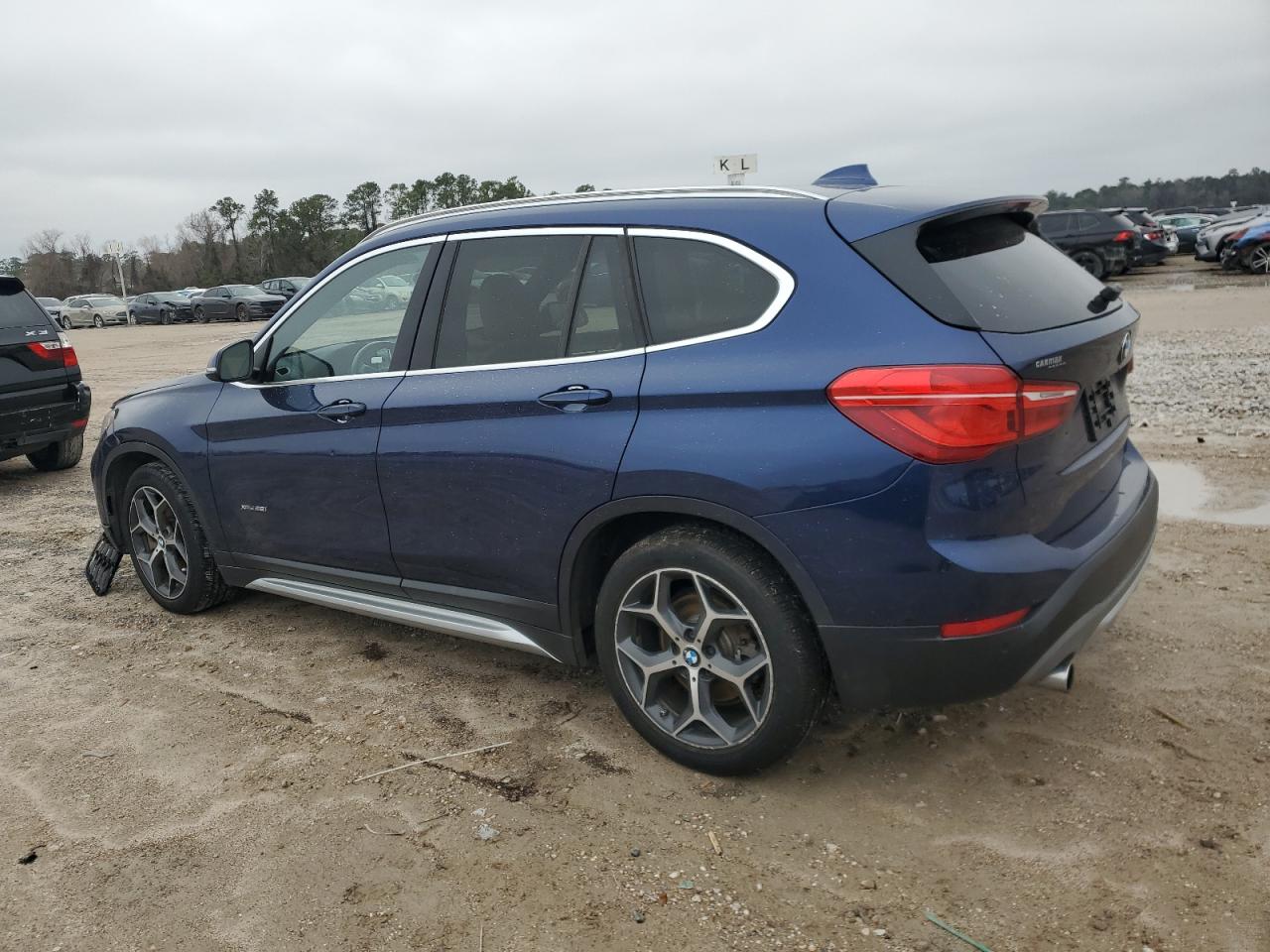 2016 BMW X1 - Image 2