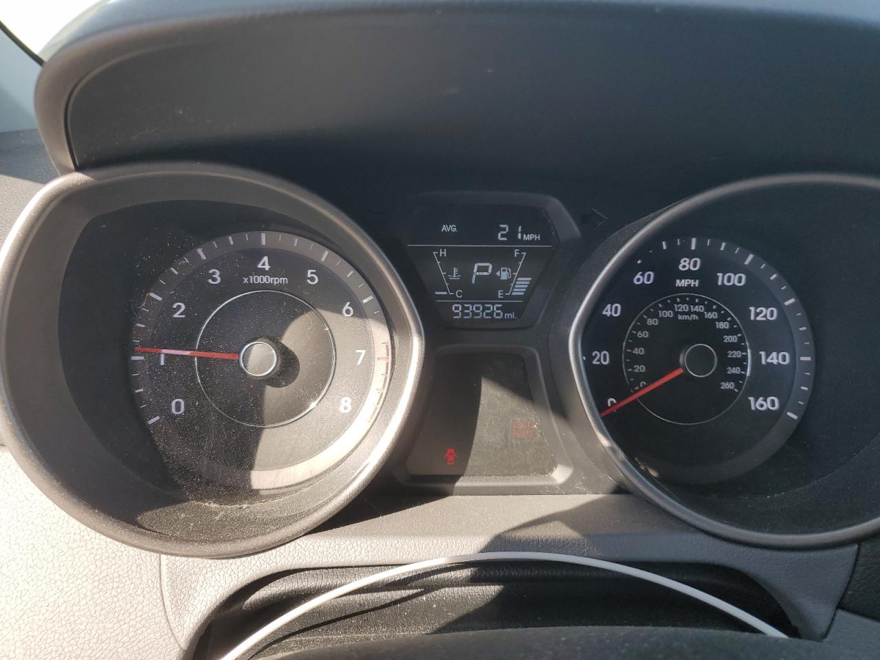 2016 Hyundai Elantra - Image 9