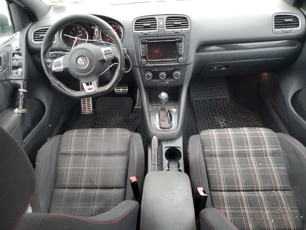 2010 Volkswagen GTI - Image 8