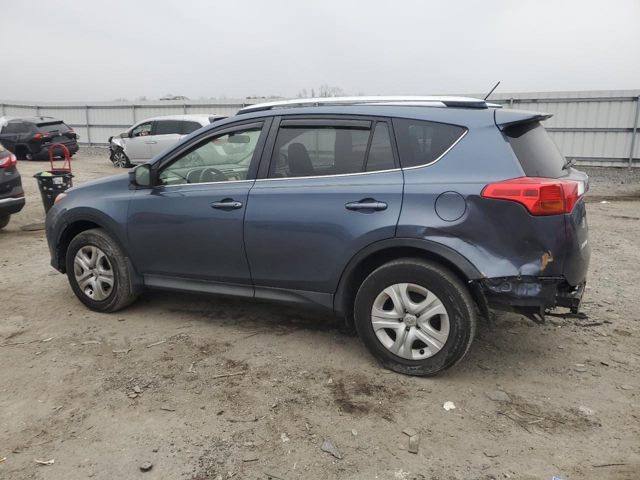 2013 Toyota RAV 4 - Image 2