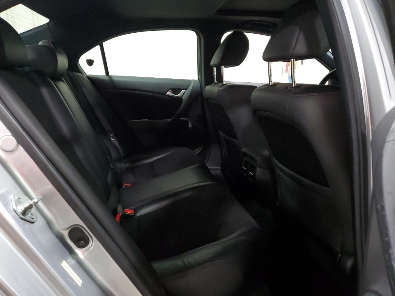 2012 Acura TSX - Image 10