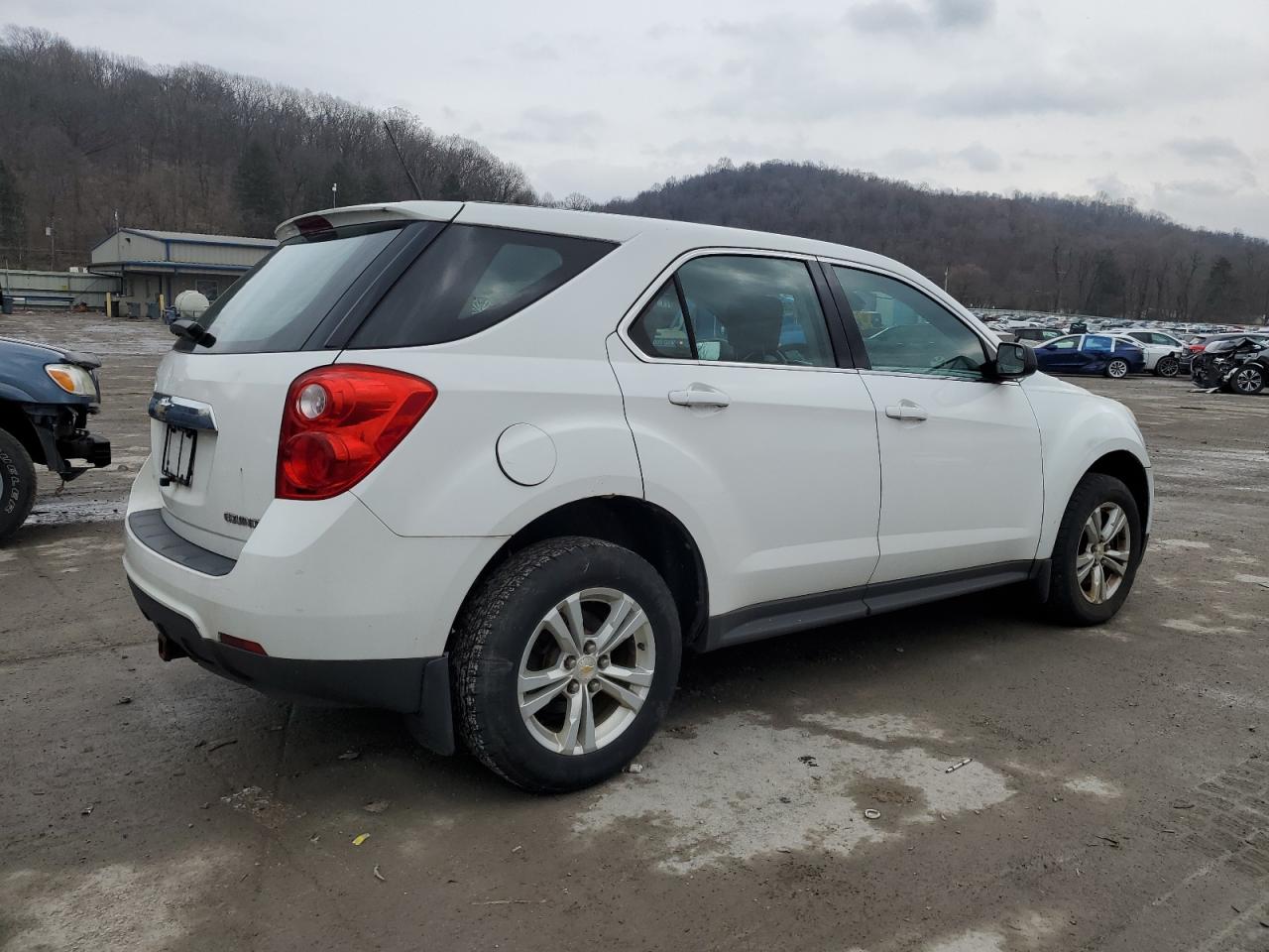 2012 Chevrolet Equinox - Image 3