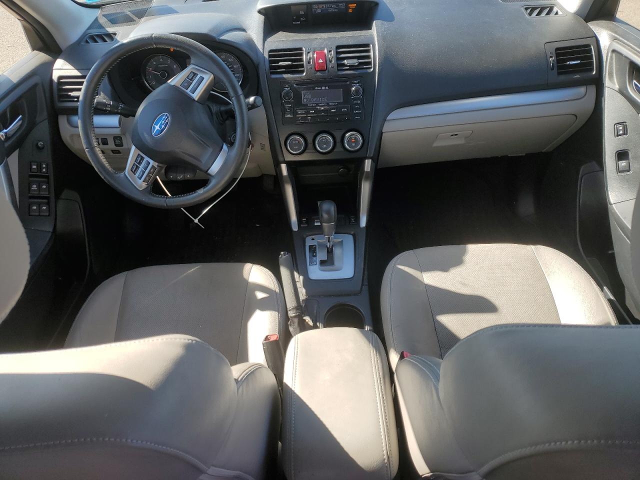 2015 Subaru Forester - Image 8