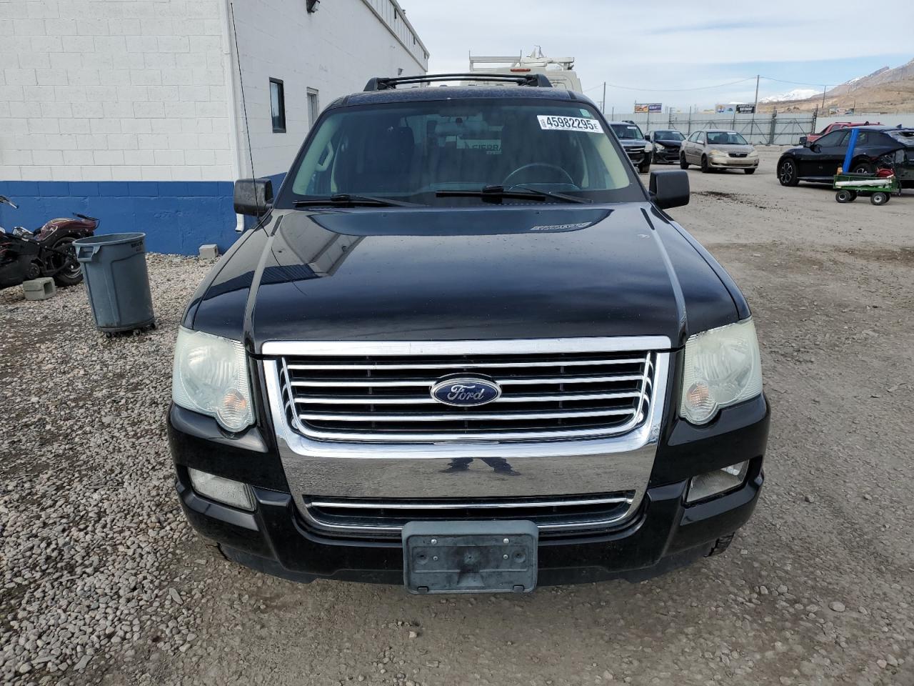 2010 Ford Explorer - Image 5