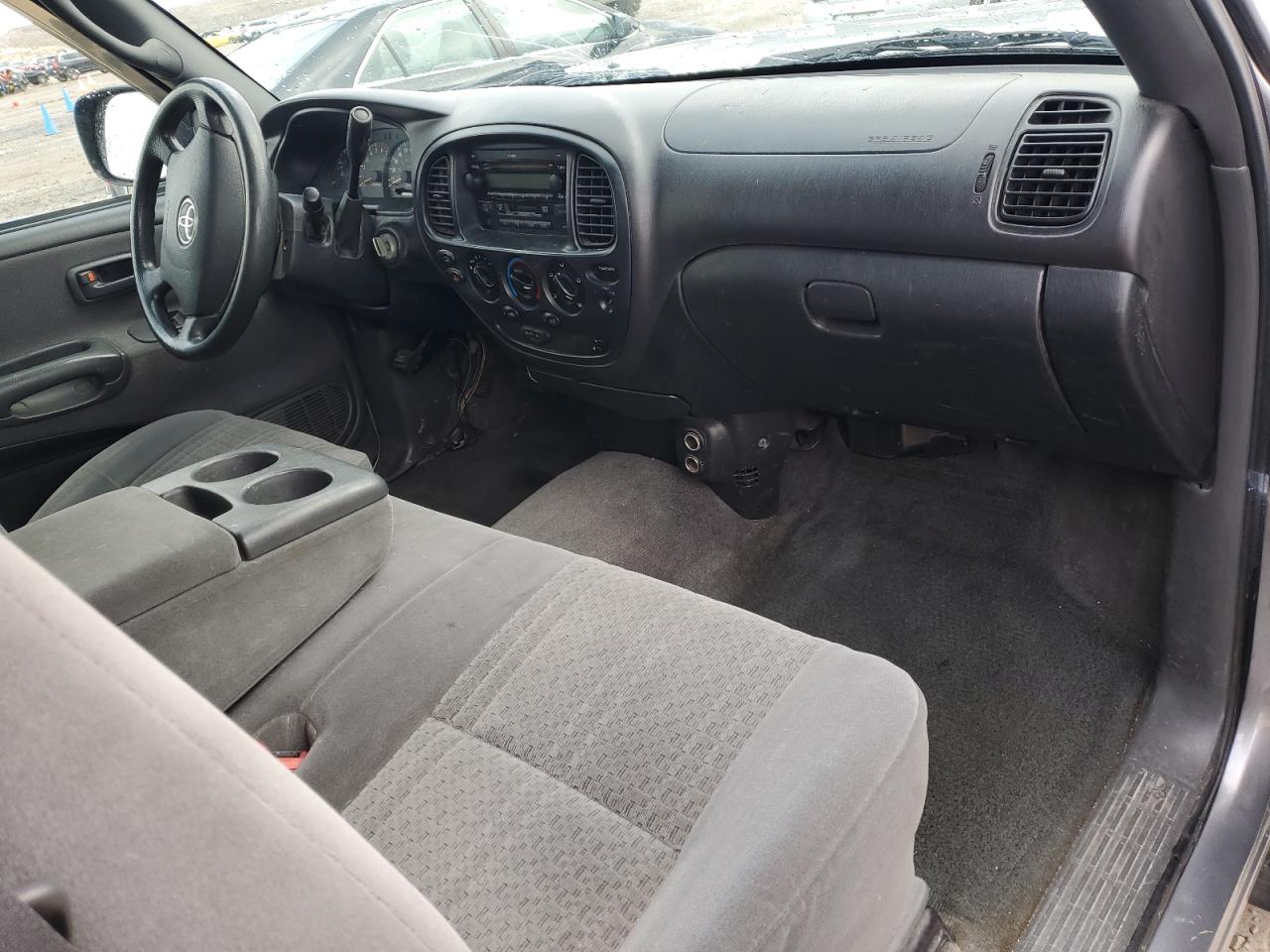 2003 Toyota Tundra - Image 8