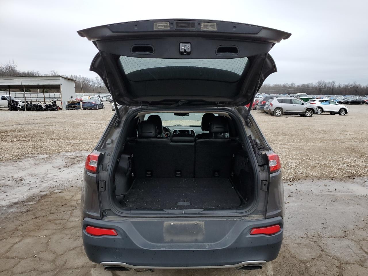 2015 Jeep Grand Cherokee - Image 6
