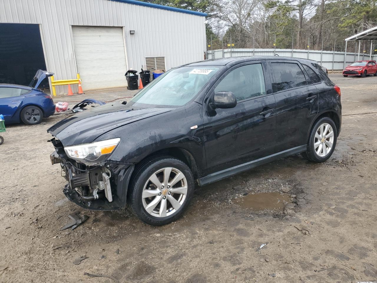 2013 Mitsubishi Outlander - Image 1