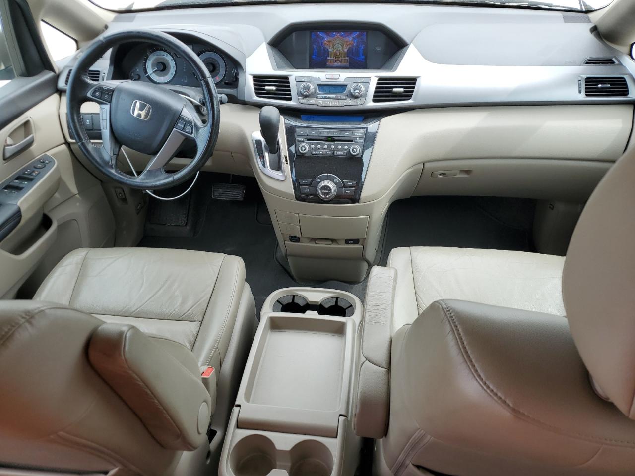 2012 Honda Odyssey - Image 8