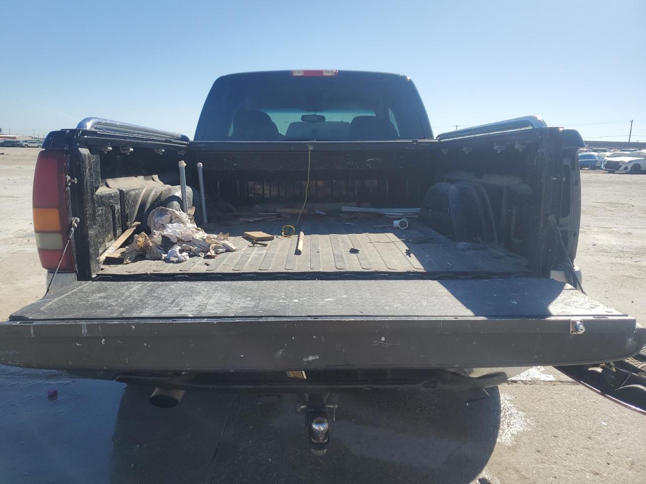 2001 Chevrolet Silverado - Image 6