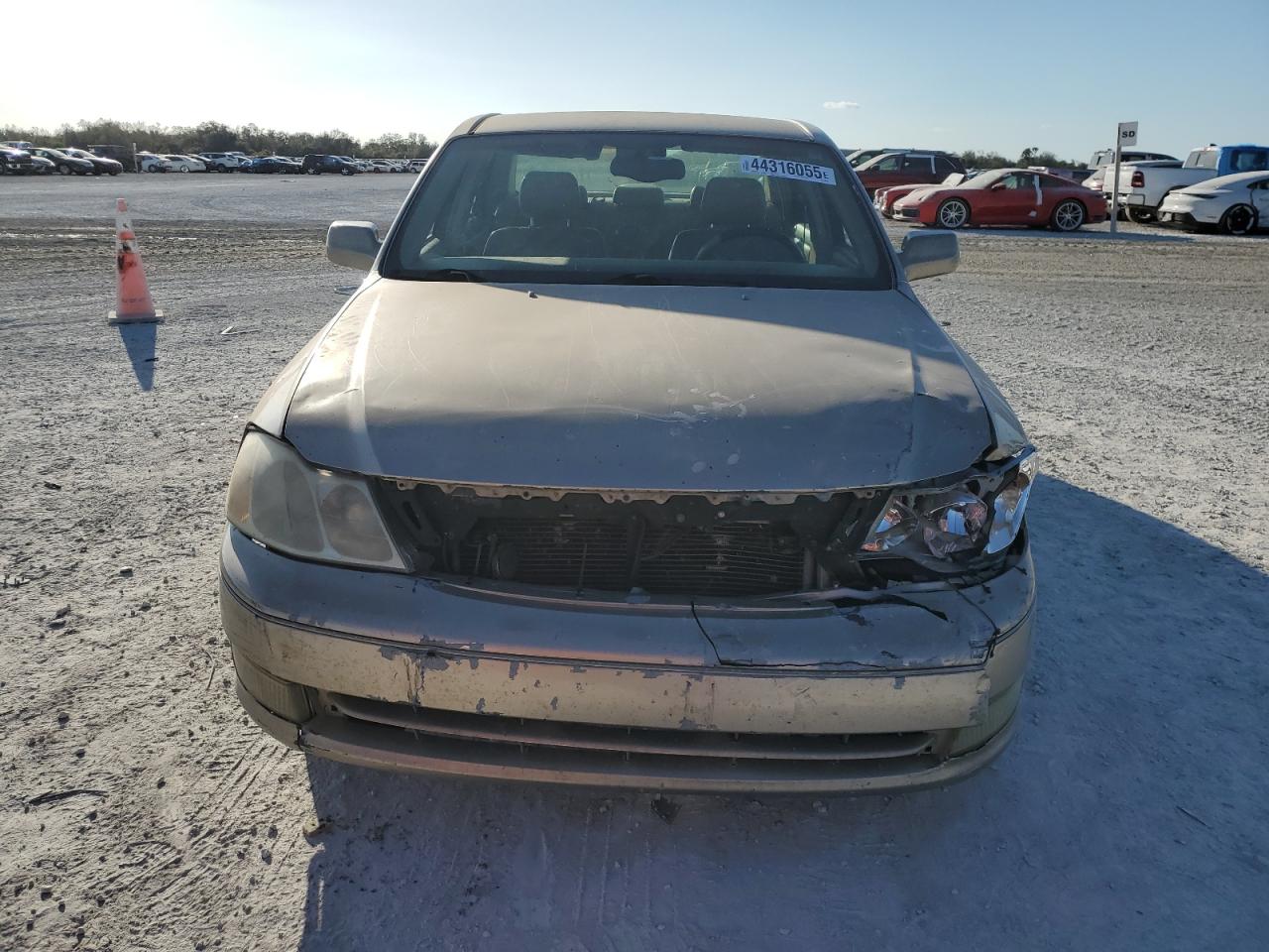 2003 Toyota Avalon - Image 5