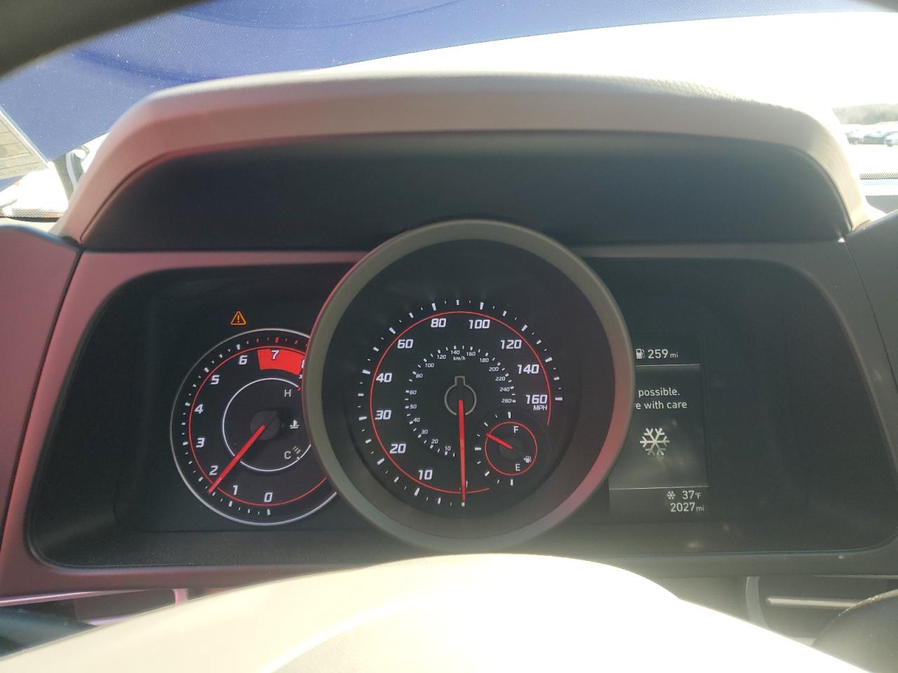 2023 Hyundai Elantra - Image 9