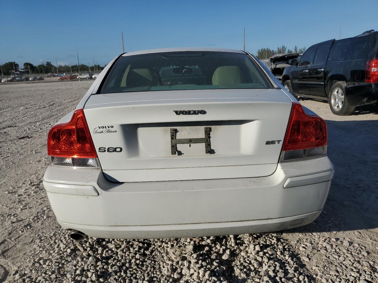 2006 Volvo S60 2.5T VIN: YV1RS592162527863 Lot: 44914395