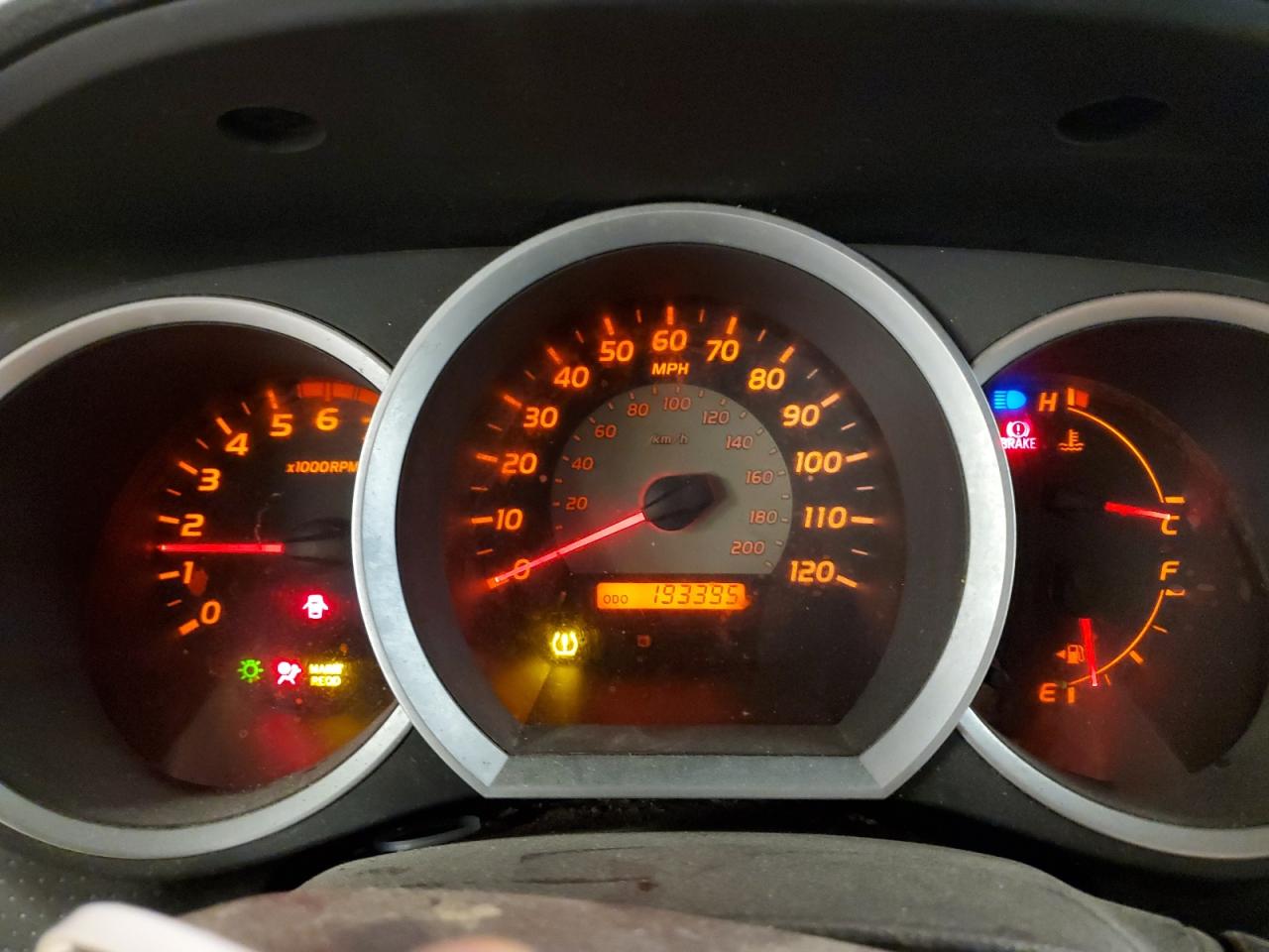 2007 Toyota Tacoma - Image 9