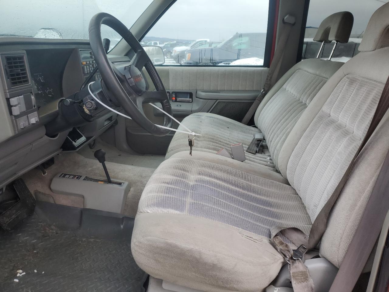 1994 Chevrolet Suburban - Image 7