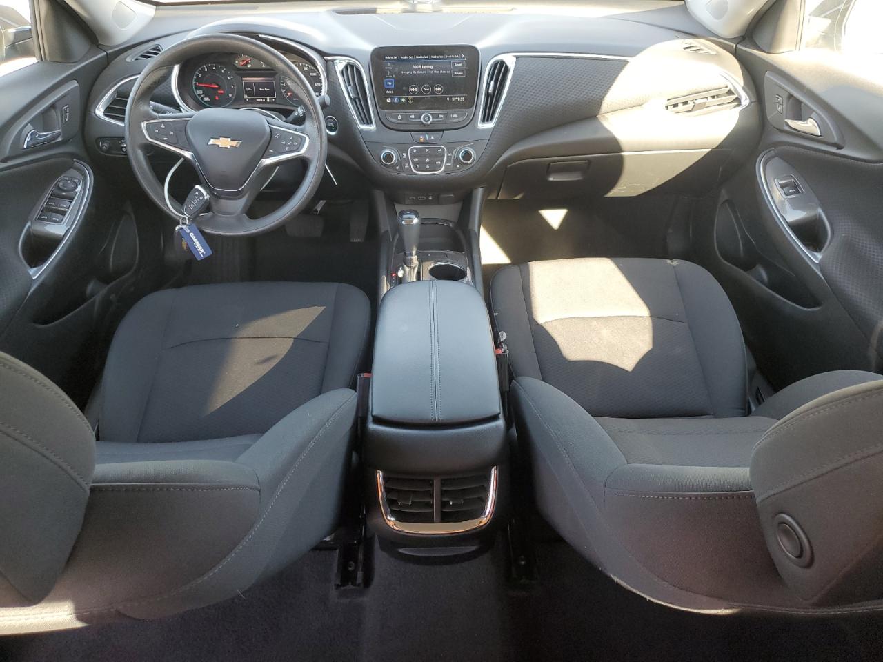 2020 Chevrolet Malibu - Image 8