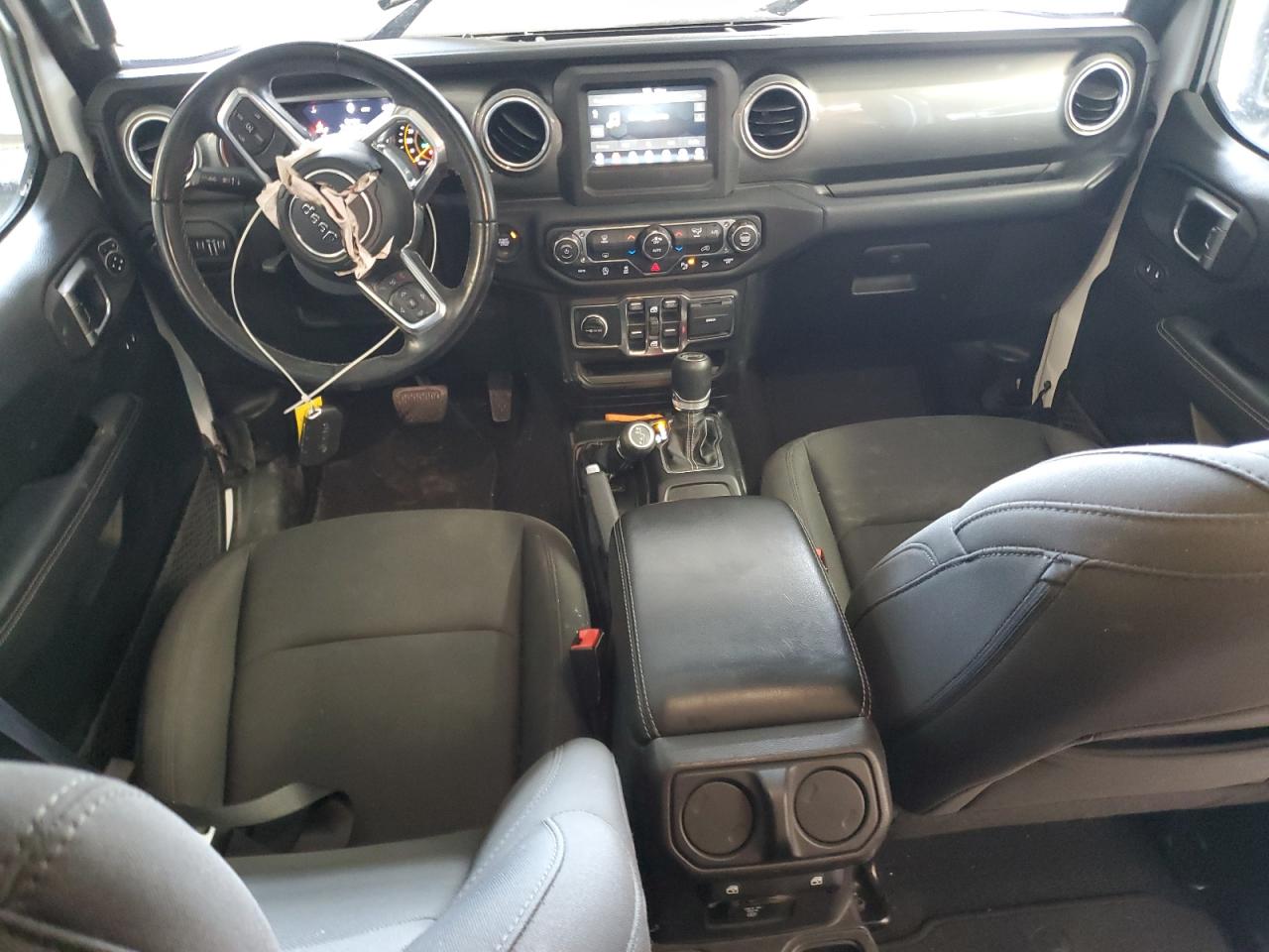 2019 Jeep Wrangler - Image 8